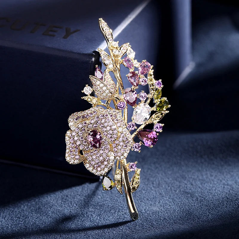 Vintage Pink Rhinestone Rose Bouquet Flower Brooches For Women Lady Elegant Water Drop Crystal Leaf Brooch Banquet Party Jewelry
