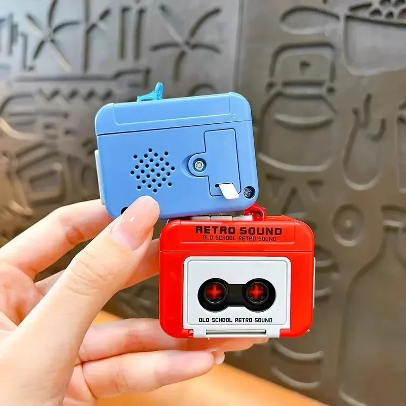 1Pcs Retro Recorder Keychain 15S Recorder Cassette Tape Keyring Student Bag Pendant Couple Friends Gift