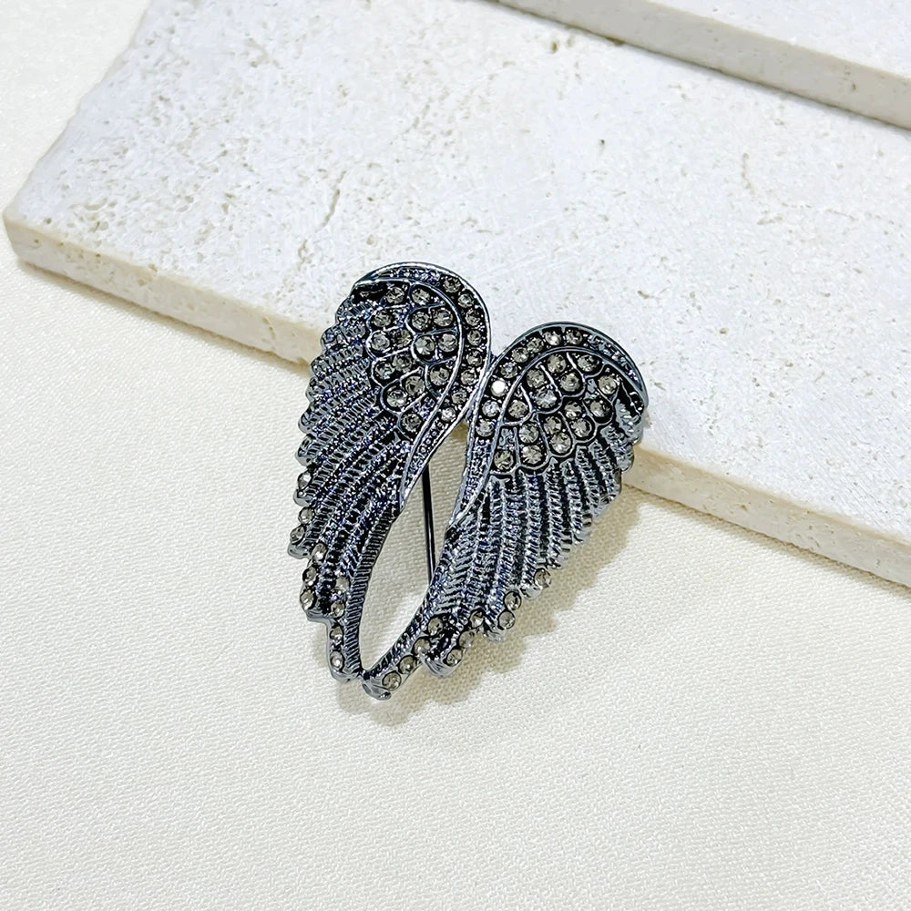 Dark Wing Brooch Personalized Suit Angel Wings Accessory Men's Fashion High-end Inlaid Rhinestones Brooch Chest Flower Jewelry