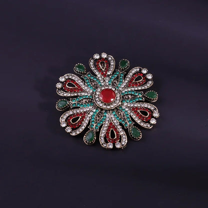 Baroque Classic Crystal Badges Brooch For Women Men Retro Rhinestone Pin Accessories