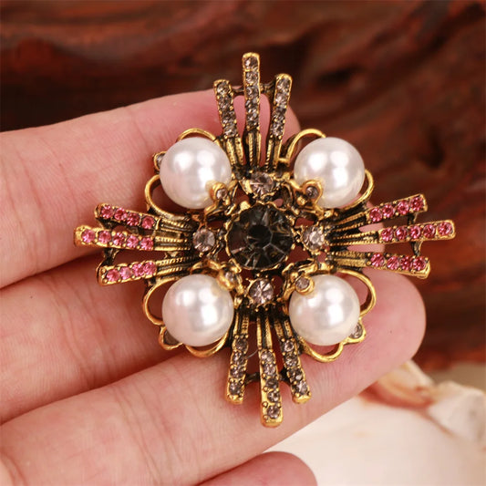 Baroque Luxury Beautiful Openwork Cross Floral Design Brooch for Men and Women, Jewelry Accessories, Wedding Holiday Party Gift