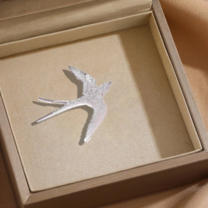 Swallow-shaped Brooch Universal Metal Simple Bird Badge Fashionable and Versatile Clothes Bag Scarf and Accessories Brooch
