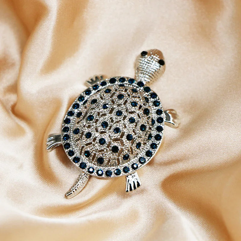 SKEDS Fashion Women Men Luxury Rhinestone Turtles Brooch Pin Crystal Vintage Metal Animal Accessories Coat Badges Cute Brooches