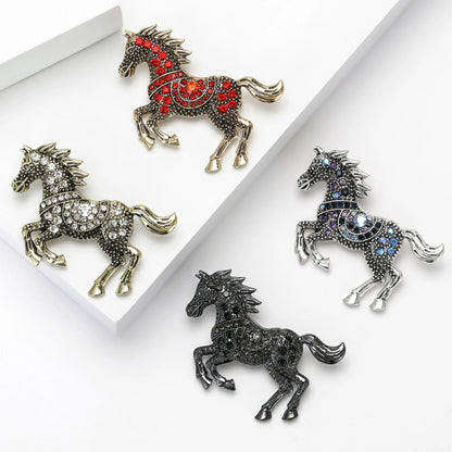 Beaut&Berry Classic Rhinestone Horse Brooches for Women Zodiac Animal Lapel Pins Casual Party Accessories New Year Gifts Friends