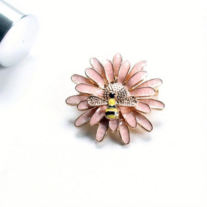 SKEDS Ladies' Exquisite Countryside Chrysanthemum Brooch Elegant Suit Accessory Coat Corsage High-End Luxury Sunflower Pin