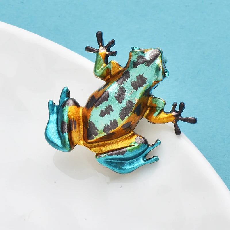 Wuli&baby Cute Enamel Frog Brooches For Women Unisex Vintage Animal Party Casual Clothes Brooch Pins Gifts
