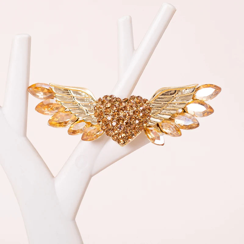 Sparkling Crystal Love Angel Wings Brooch Women's Luxury Dress Wedding Decorations Souvenir Gifts