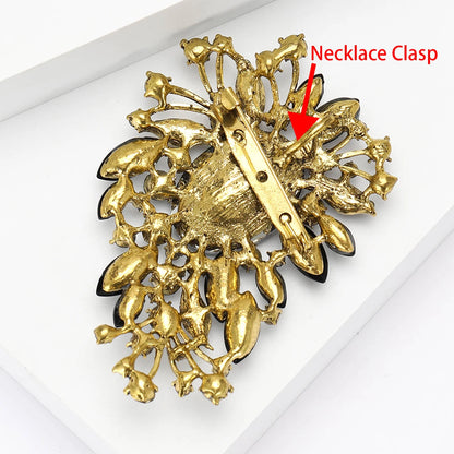 Beaut&Berry Luxury Crystal Glass Brooches for Women Rhinestone Flower Pins Friends Party Gifts Banquet Jewellery Accessories