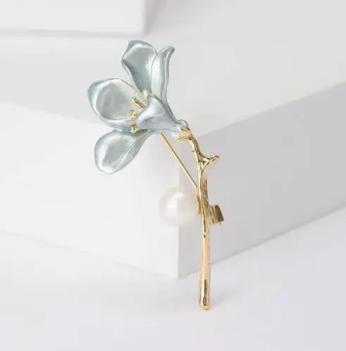 Resin Tulip Brooch for Women Unisex Rhinestone Flower Pin Pearl Plant Lapel Pin Banquet Party Backpack Gifts Jewelry Accessories