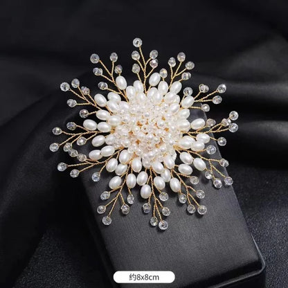 Lovely Birds Butterfly Bee Brooch For Women Pearl Rhinestone Trendy Animal Jewelry Coat Dress Lapel Pins Wedding Party Gifts