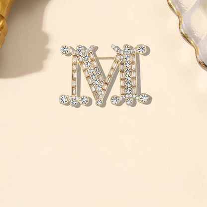 Letter M Brooch All-season Universal Alloy Corsage Pin for Men and Women High-end High-end Clothes Bag Scarf Accessories Brooch