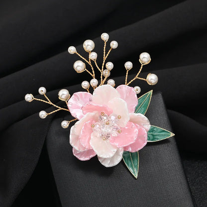 SKEDS 2022 Exquisite Luxury Women Rhinestone Flower Brooch Badges Pearl Crystal Plant Brooches High Quality Retro Pin For Lady