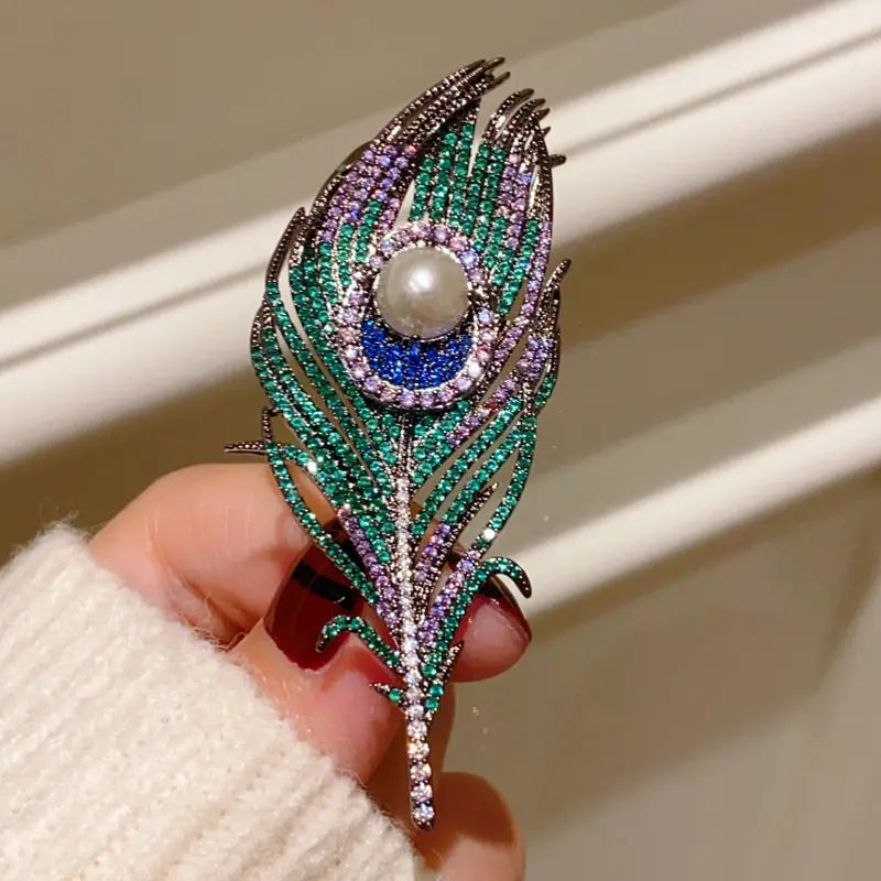Luxury Crystal Feather Brooch Pearl Pin for Women Elegant Corsage Suit Lapel Badge Wedding Party Gift Jewelry