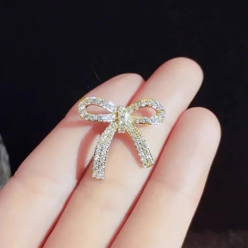 Small Rhinestone Bowknot Brooch Anti-slip Shirt Collar Pin Button For Women Dress Clothing Fashion Jewelry Accessories Gift