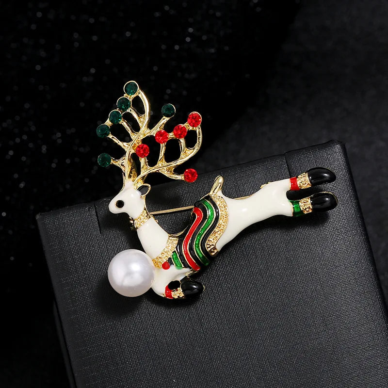 SKEDS Luxury Rhinestone Christmas Tree Snow Man Brooch For Women Men Exuqisite Fetival Enamel Badges Buckle Trendy Jewelry Pin