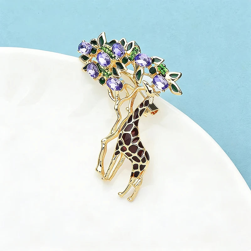 Wuli&baby Crystal Eating Leaves Giraffe Brooches For Women Unisex 2-color Enamel Beautiful Animal Tree Christmas Brooch Pins