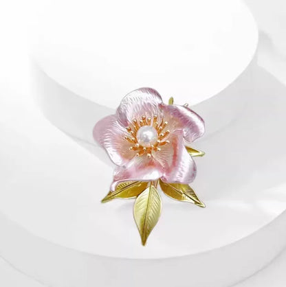 Exquisite Enamel Flower Brooch for Women Unique Pearl Plant Leaf  Lapel Pin Coat Sweater Jewelry  Accessories
