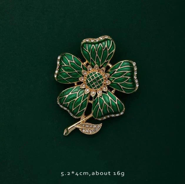 Fashion Animal Plant Lapel Pins Fruits Food Mix Brooches Badges Backpack Cute Pins Party Gifts For Friends Jewelry