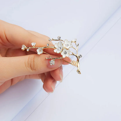 Elegant White Enamel Plum Blossom Brooches For Women Men Vintage Rhinestone Peach Flower Branches Buckle Pins Banquet Jewelry