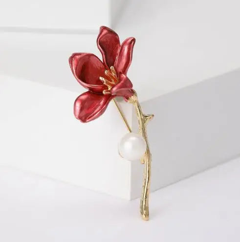 Resin Tulip Brooch for Women Unisex Rhinestone Flower Pin Pearl Plant Lapel Pin Banquet Party Backpack Gifts Jewelry Accessories