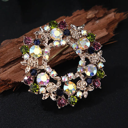 SKEDS High-end Women  Exquisite Crystal Flower Badges Pin Fashion Creative Luxury Rhinestone Shining Brooch Corsages