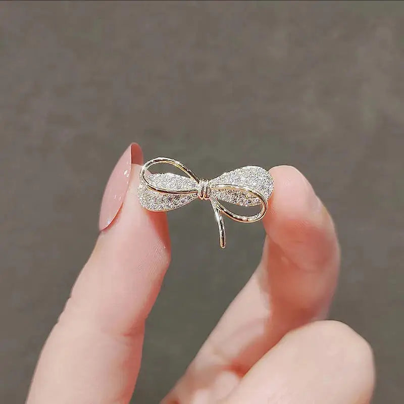 Cute Mini Brooch Pins Colorful Crystal Fruit Bowknot Flower Neckline Lapel Pin for Women Girls Buckle Jewelry Gifts