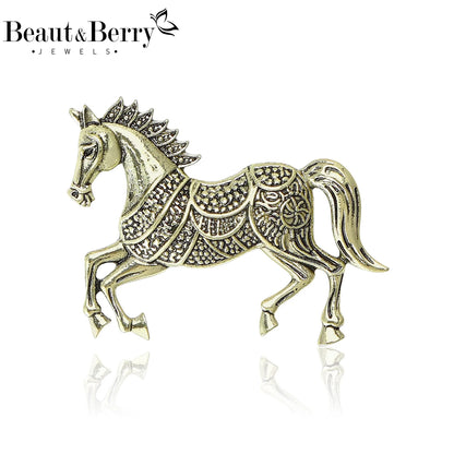Beaut&Berry Classic Horse Brooches for Women Zodiac Animal Lapel Pins Casual Party Accessories New Year Gifts Friends Decoration