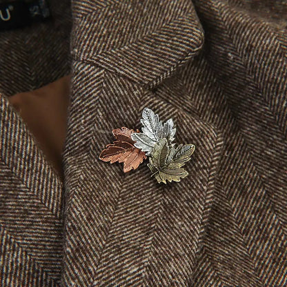 Vintage Maple Leaf Brooches Metal Women Girls Charm Exquisite Collar Lapel Brooch Pins Fashion Jewelry Party Garment Accessories