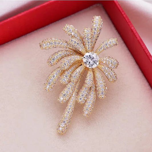 Luxury Firework Shape Full Rhinestone Brooch For Women Shiny Cubic Zirconia Starburst Pin Elegant Suit Coat Dress Accessory Gift