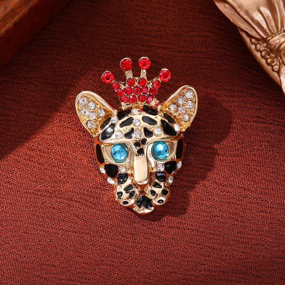Baroque-style Luxury Vintage Heavy-Duty Lion Animal Design Brooches for Men and Women, Jewelry and Fashion Accessories