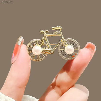 Fashion Bicycle Shape Brooch Men Women Leisure Cycling Sports Gift Cyclists Badges Sports Lapel Pins Biking Jewelry Biker Gift