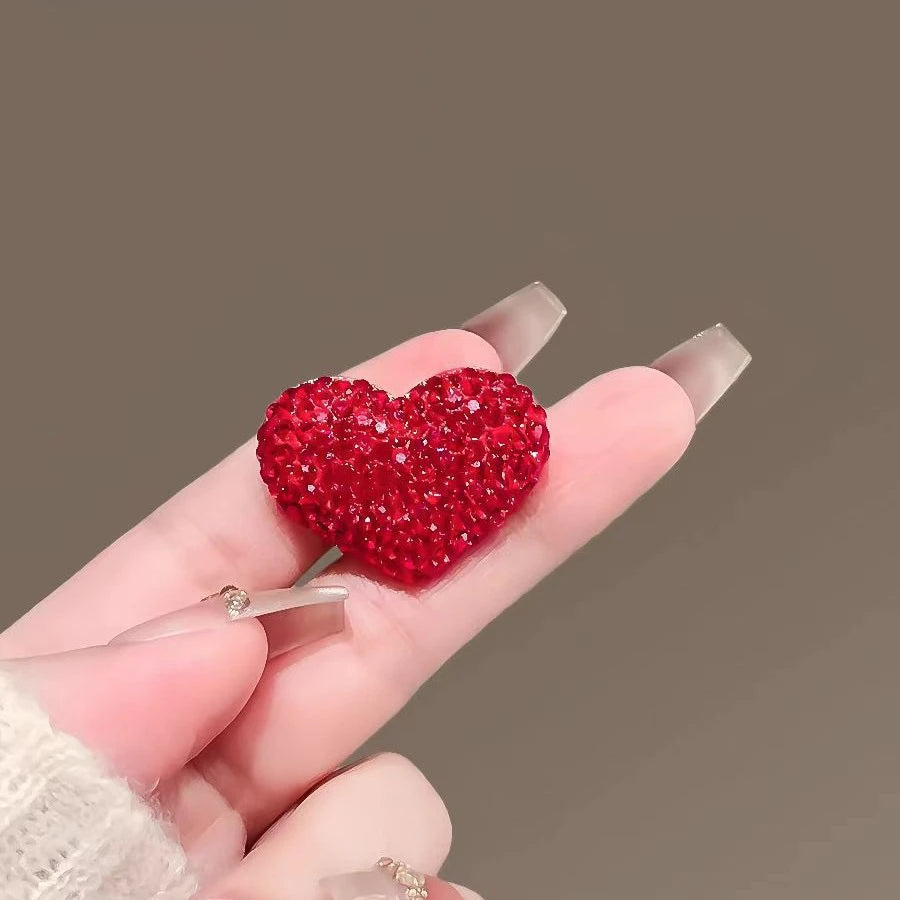 Bling Red Full of Rhinestone Heart Shape Brooch for Women Lovers Lapel Love Pins Christmas Love Pins Valentine Gifts