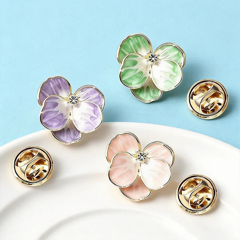 Wuli&baby Little Pansy Flower Collar Pins For Women Lady 3-color Enamel Fresh Plants Party Casual Brooch Pin Fashion Gifts