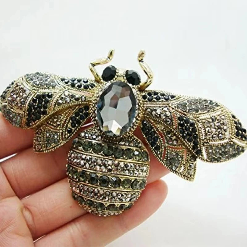 SKEDS Luxury Exaggerated Vintage Women Girls Crystal Bee Brooch Pin Fashion Elegant Lady Exquisite Insect Rhinestone Badges