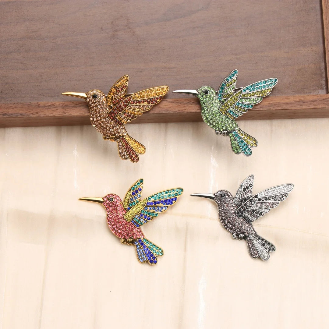 Baroque Luxury Swallow-Motif Brooches for Men and Women, Jewelry and Accessories, Wedding, Holiday, and Party Gifts
