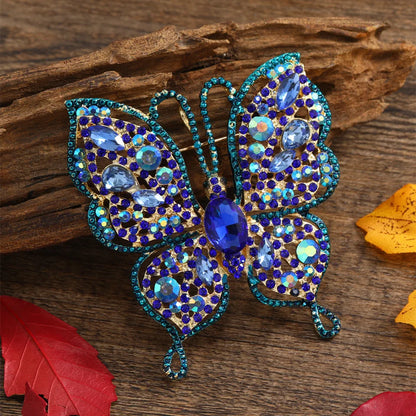 Women  Classic Vintage Luxury Crystal Butterfly Brooches Pins Exquistie Fashion Shiny Rhinestone Insect Series Accessories