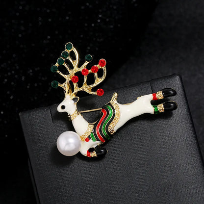 SKEDS Luxury Rhinestone Christmas Tree Snow Man Brooch For Women Men Exuqisite Fetival Enamel Badges Buckle Trendy Jewelry Pin