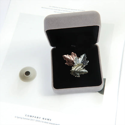 Vintage Maple Leaf Brooches Metal Women Girls Charm Exquisite Collar Lapel Brooch Pins Fashion Jewelry Party Garment Accessories