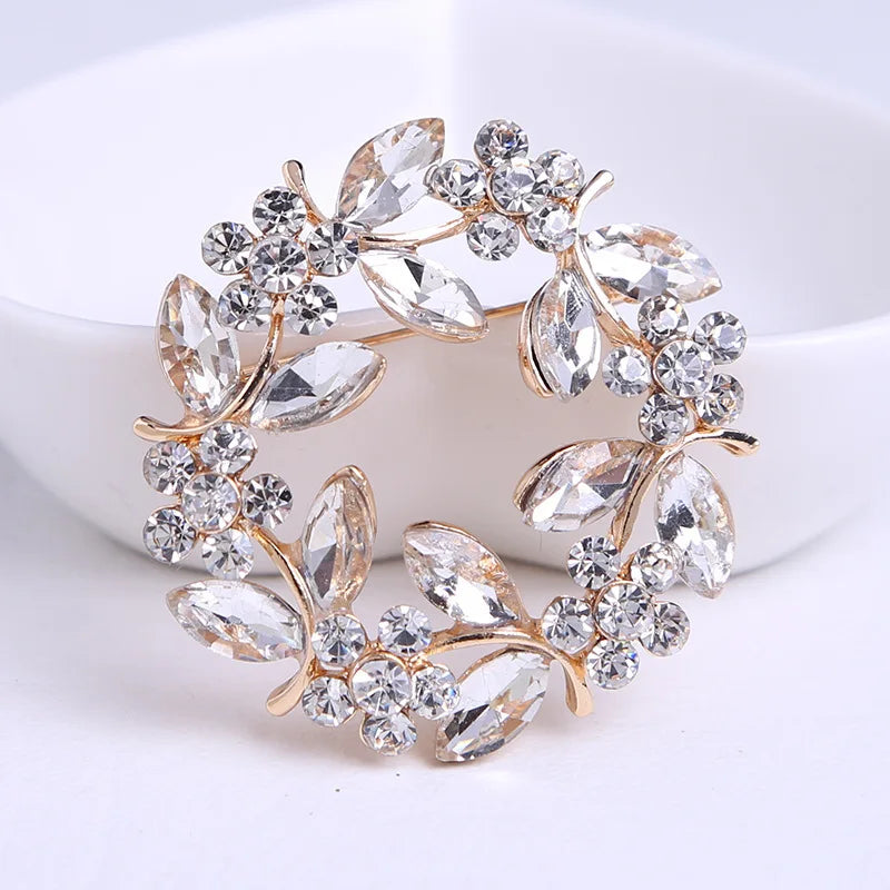 SKEDS High-end Women  Exquisite Crystal Flower Badges Pin Fashion Creative Luxury Rhinestone Shining Brooch Corsages