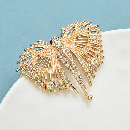 Wuli&baby Alloy Flying Fish Brooches For Women Unisex Lovely Rhinestone Water Animal Party Casual Brooch Pins Gifts