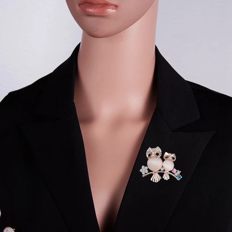 Lovely Owl Brooches Korean Trendy Rhinestone Brooch Badge Pin Bird Animal Party Casual Suit Decoration Badge Women Corsage Gifts