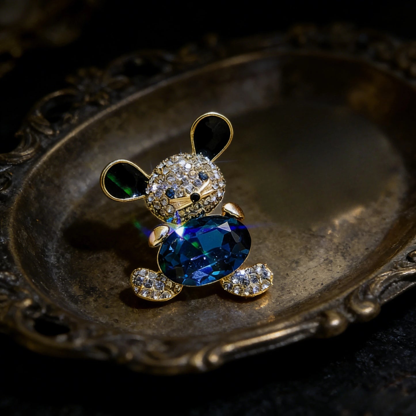 SKEDS Girl Cute Mini Little Mouse Brooch Blue Crystal Animal Bear Pin Badge Scarf Buckle Luxury Corsage for Women and Men