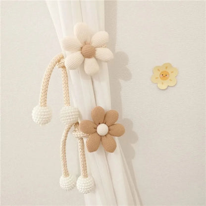 1pc Cute Magnetic Buckle Curtain Buckle Clip Flower Shape Pearl clasp Curtain Tieback Curtain Holders Kids Room