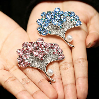 Baroque Luxury Ginkgo Leaf Design Brooch for Men and Women, Jewelry and Fashion Accessories, Wedding, Holiday, and Party Gifts