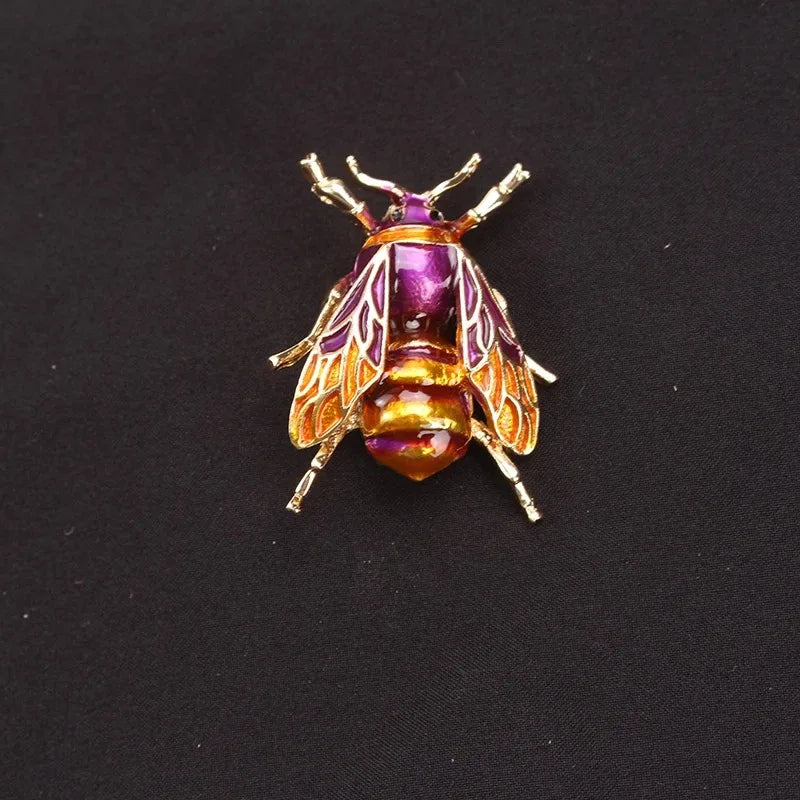 Enamel Bumblebee Brooches Women Alloy Yellow Bee Insect Brooch holiday Gift Broche Banquet Pins