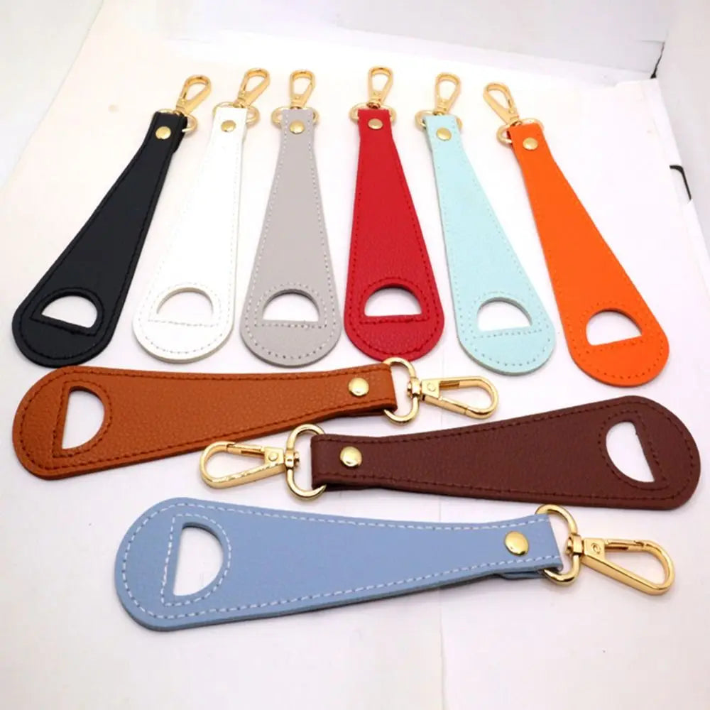 1Pcs PU Leather Hat Clip Hat Holder Hat Keep Clip Hands Free Storage Clip Buckle Outdoor Travel Hooks Handbag Accessories
