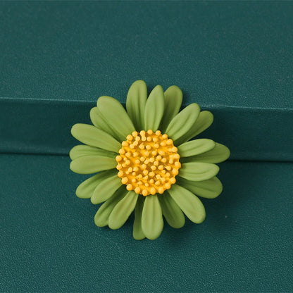 Shiny Rhinestone Sunflower Brooch Pin For Women Luxury Zircon Daisy Flower Collar Badge Elegant Floral Bouquet Corsage Jewelry