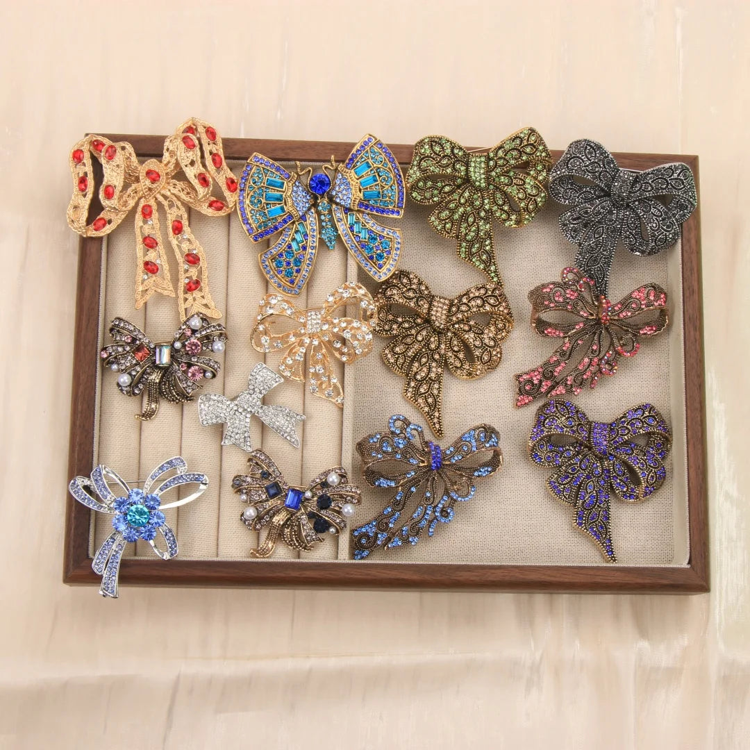 Baroque-Style Luxury Bow Brooch for Men and Women, Jewelry and Fashion Accessories, Perfect for Holidays and Parties
