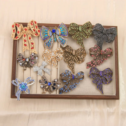 Baroque-Style Luxury Bow Brooch for Men and Women, Jewelry and Fashion Accessories, Perfect for Holidays and Parties