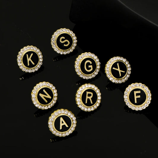 26 English Initials A-Z Brooches Classic Full Around Crystal Golden Alphabet Pins For Women Men Girls Clothes Bag Jewelry Gift